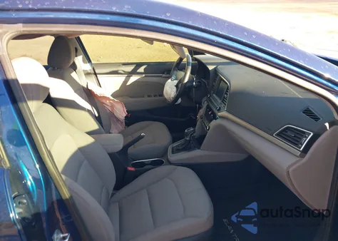 2018 Hyundai Elantra Sel z USA, uszkodzony, nr VIN 5NPD84LF0JH252692